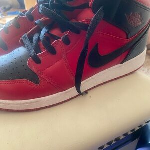 Worn once too big should have gotten a 6